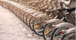 Provincies en gemeenten werken samen aan slim deelfietsensysteem